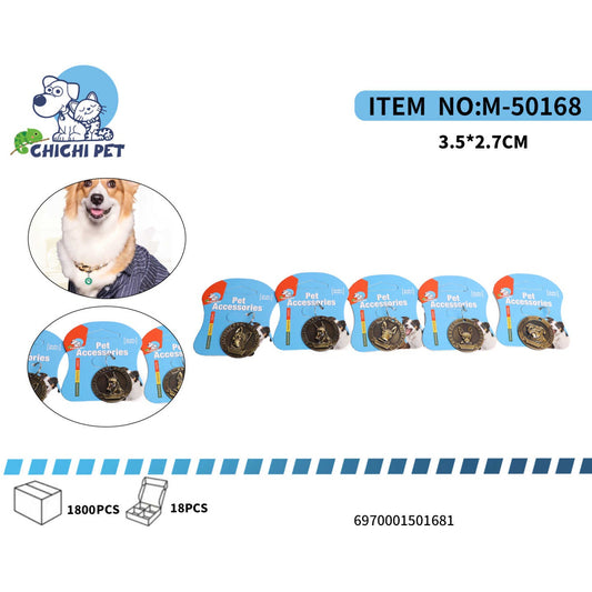 Identifica a tu perro con una placa que celebra su raza con estos dijes de Chichi Pet. Con diseños que rinden homenaje a diferentes razas de perros y un acabado detallado, son el accesorio perfecto para el collar de tu mascota, combinando estilo y seguridad.